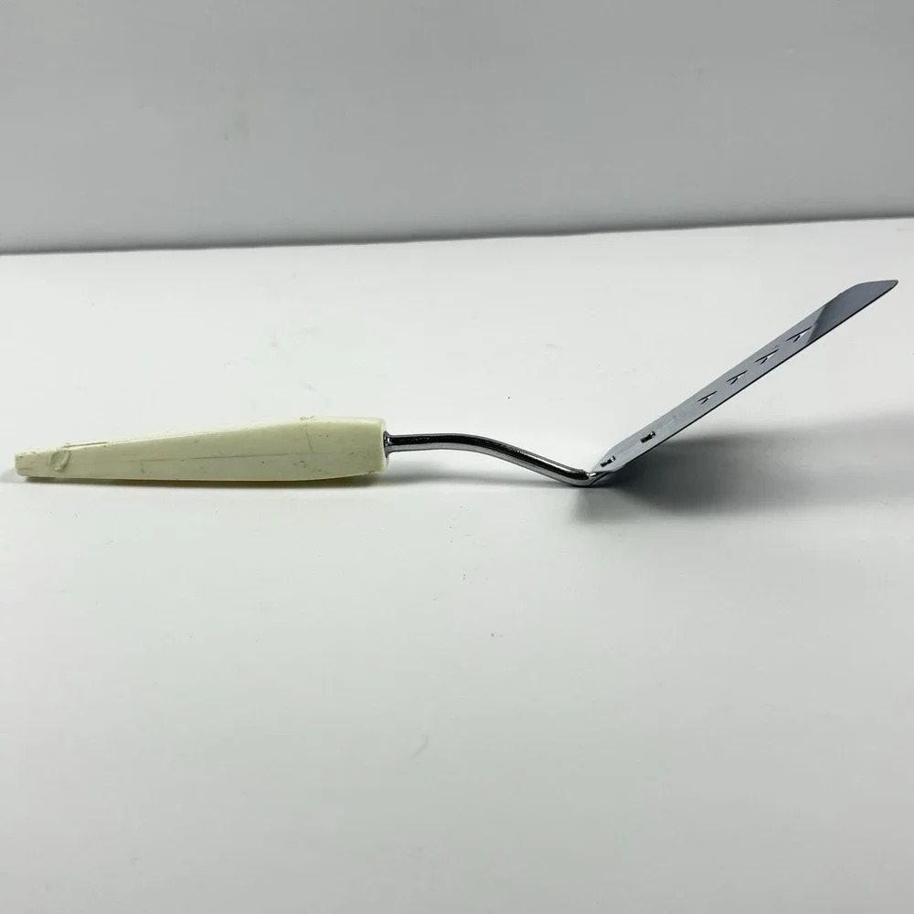 Androck Chrome Plated Slotted‎ Spatula Turner Flipper Off White Handle USA 10
